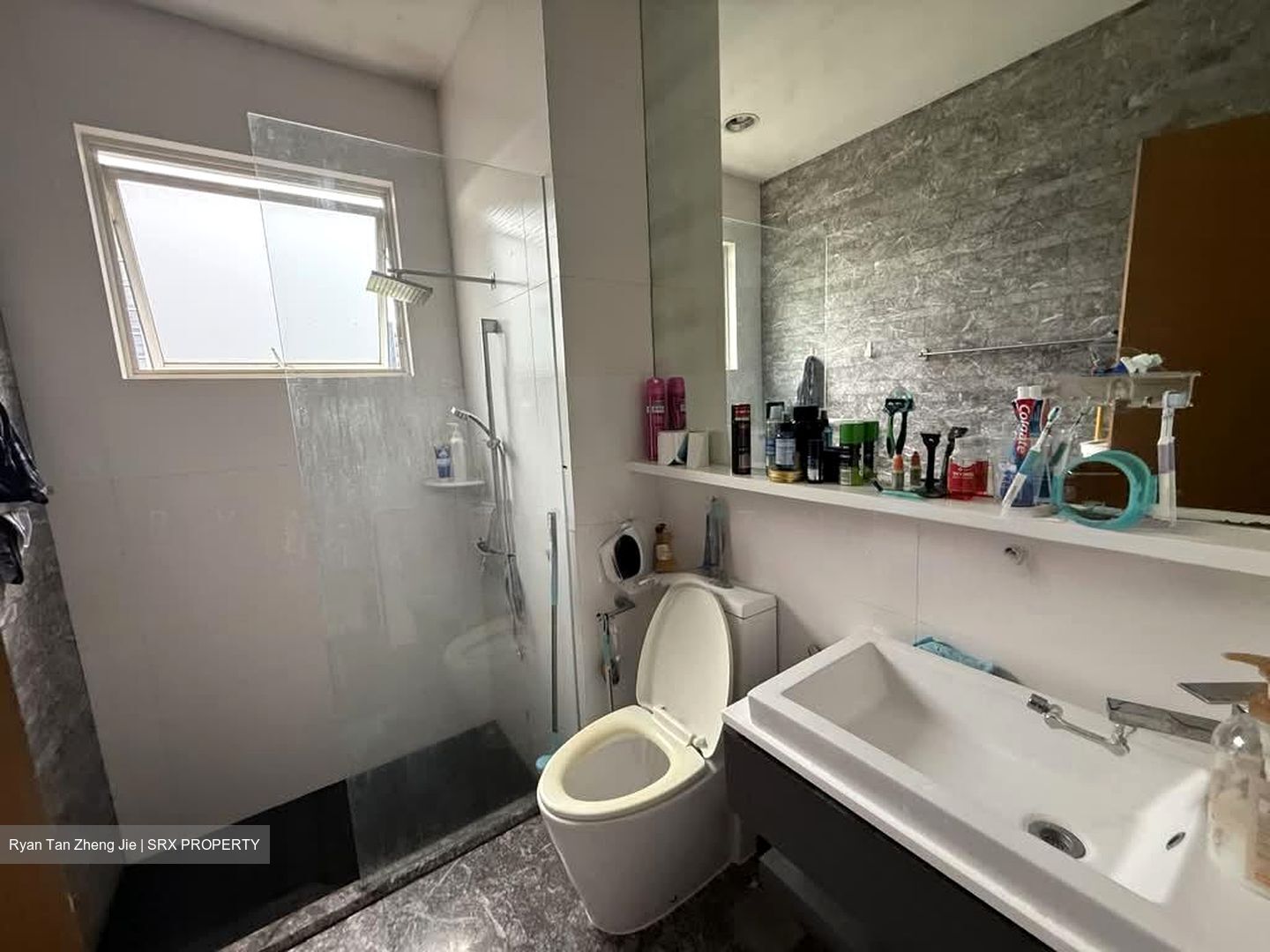 The Greenwich (D28), Condominium #556879861